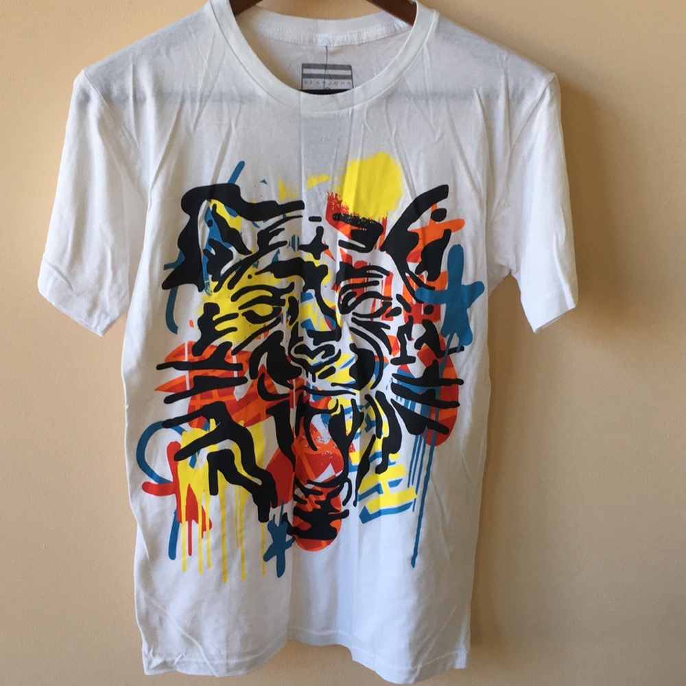 NWT Sean John cotton graphic tee